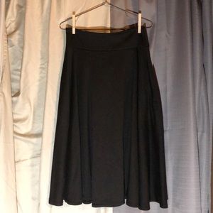 Agnes & Dora Black Midi Skirt